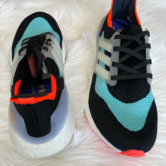 Adidas ultraboost 21 multicolor 9.5 - Picture 3 of 6